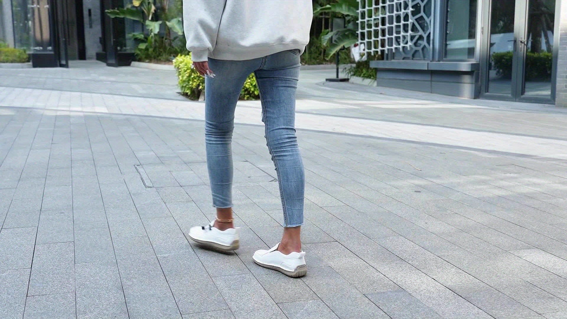 Célya™ | Comfort-Focused Therapeutic Walking Shoes