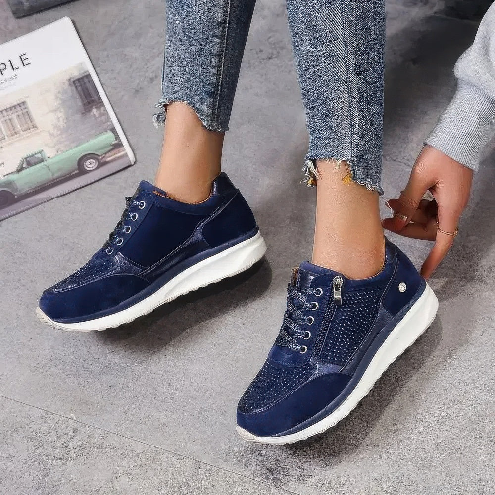 Nova Platform Sneakers