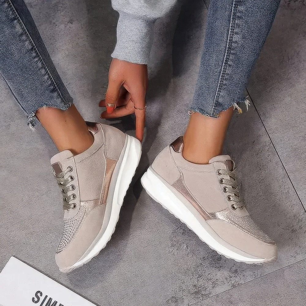 Nova Platform Sneakers