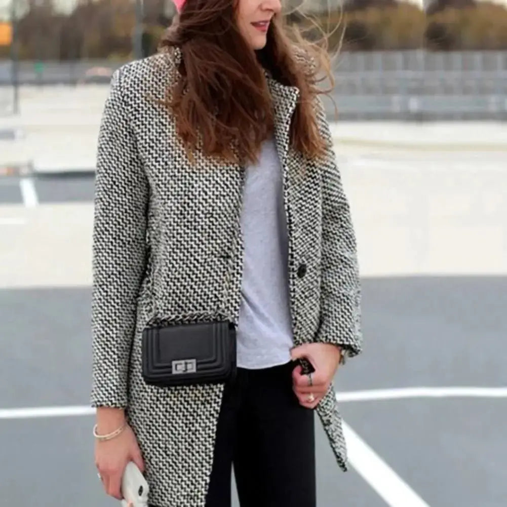 Amara – Signature Tweed Coat Mijn winkel